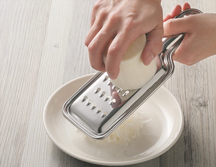 ◆ TC-31 軽楽大根突き ／永年に亘り形を変えずに愛され続ける野菜調理器