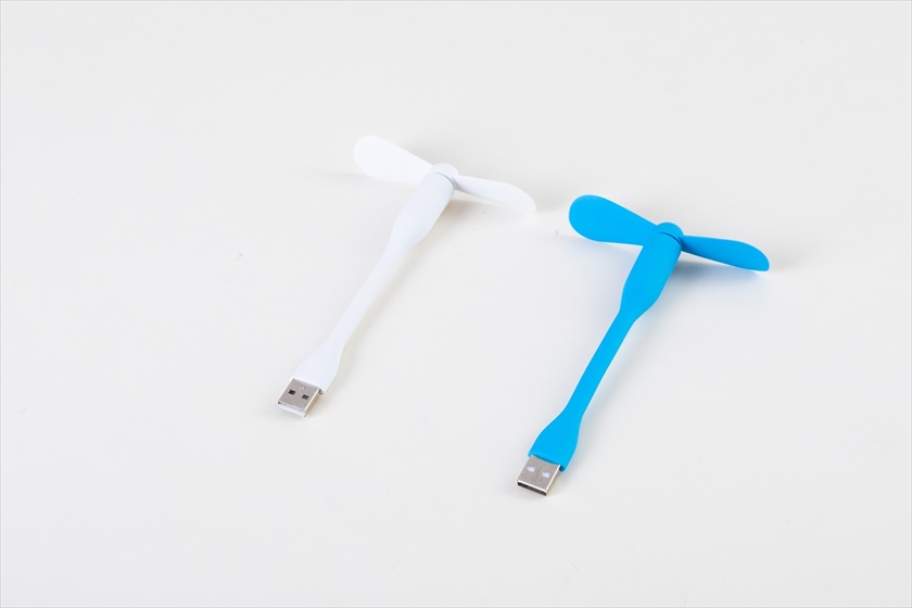 USBミニ扇風機