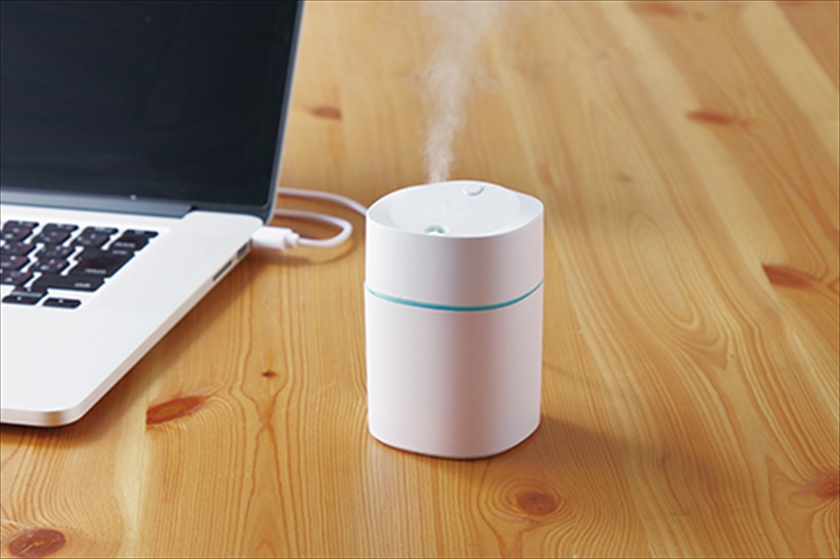 LEDミニ加湿器